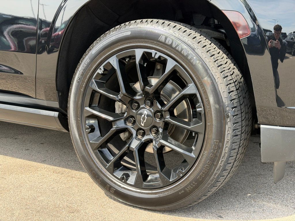 2023 Chevrolet Suburban High Country - Photo 25