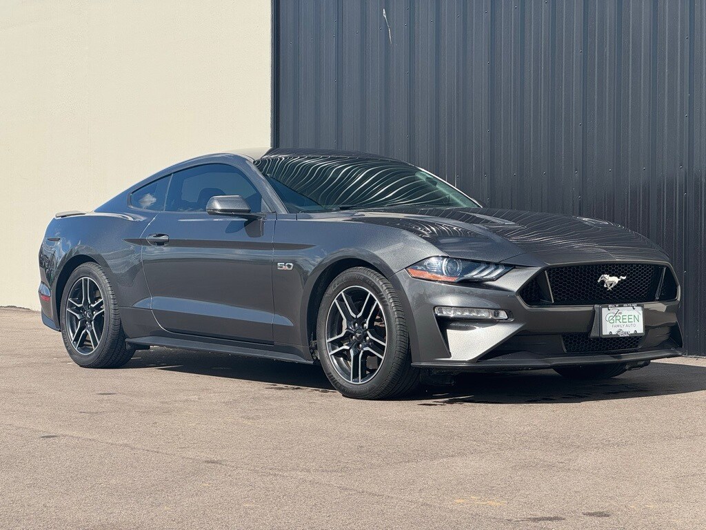 2020 Ford Mustang GT Premium photo 4