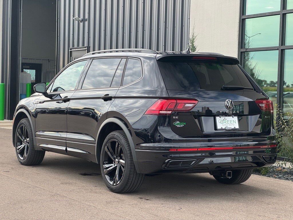 2024 Volkswagen Tiguan SE R-Line Black photo 2
