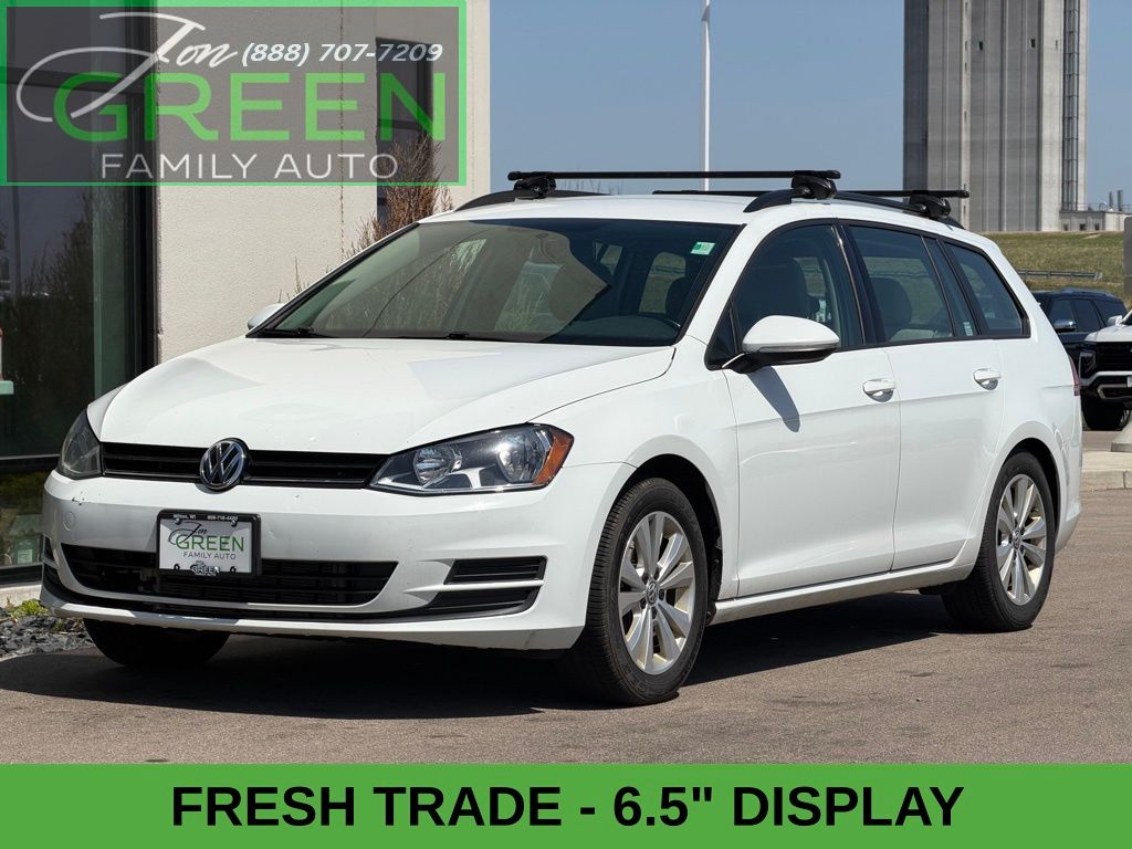 2017 Volkswagen Golf SportWagen S