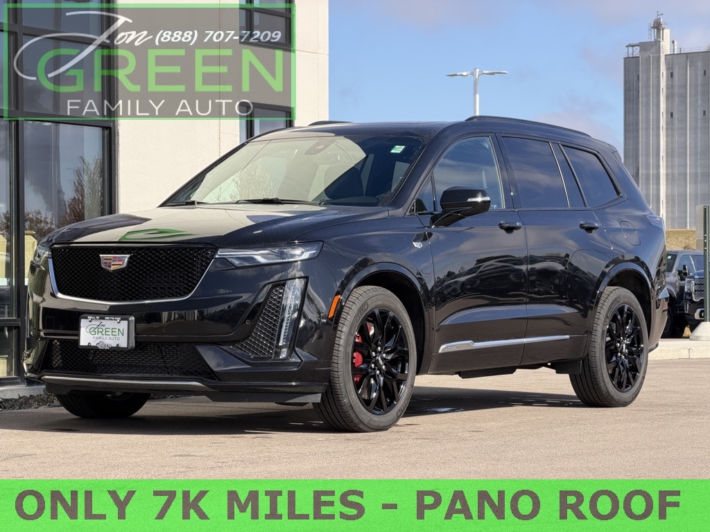 Used 2024 CADILLAC XT6 Sport SUV