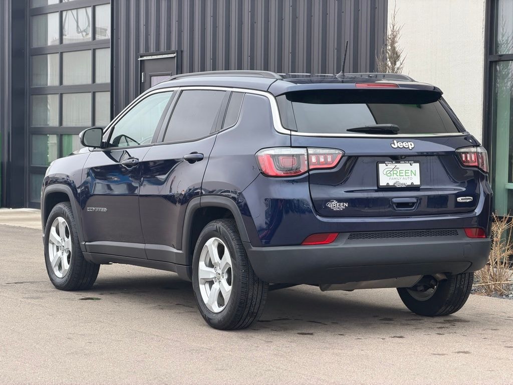 Used 2018 Jeep Compass Latitude FWD SUV