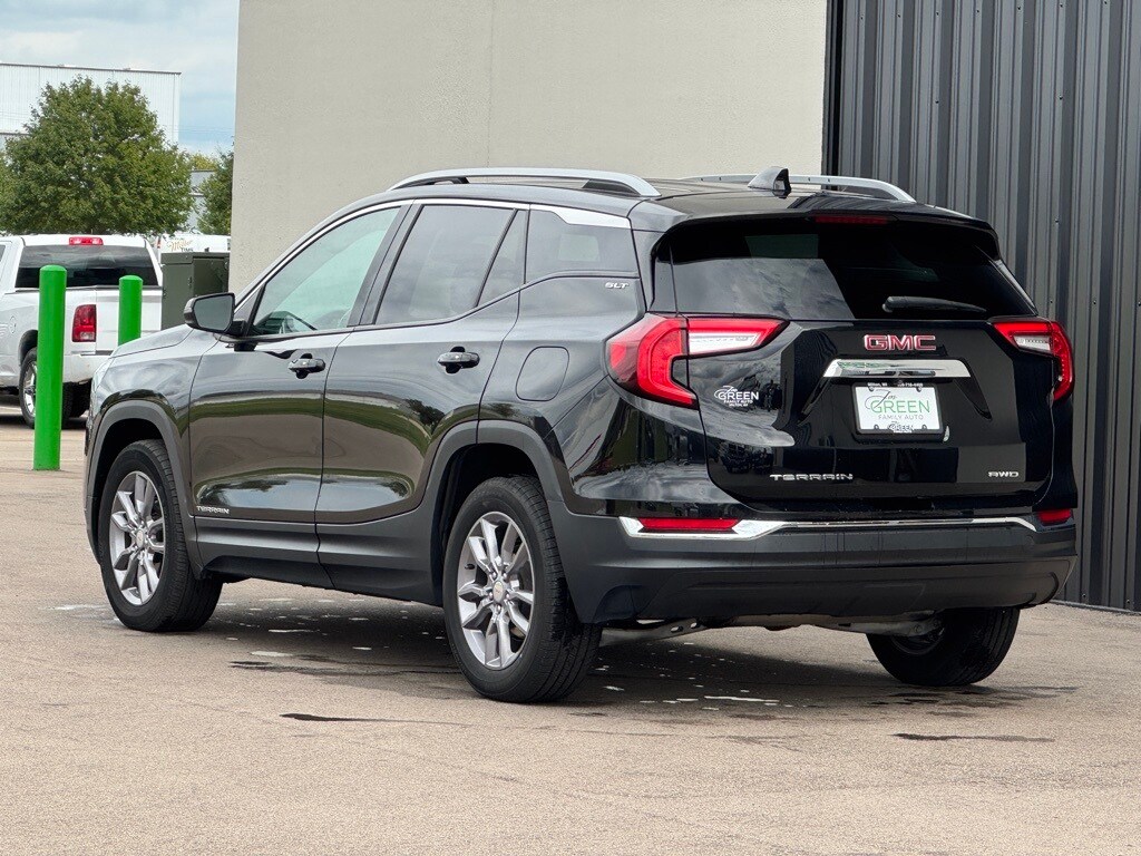 2023 Gmc Terrain SLT photo 3