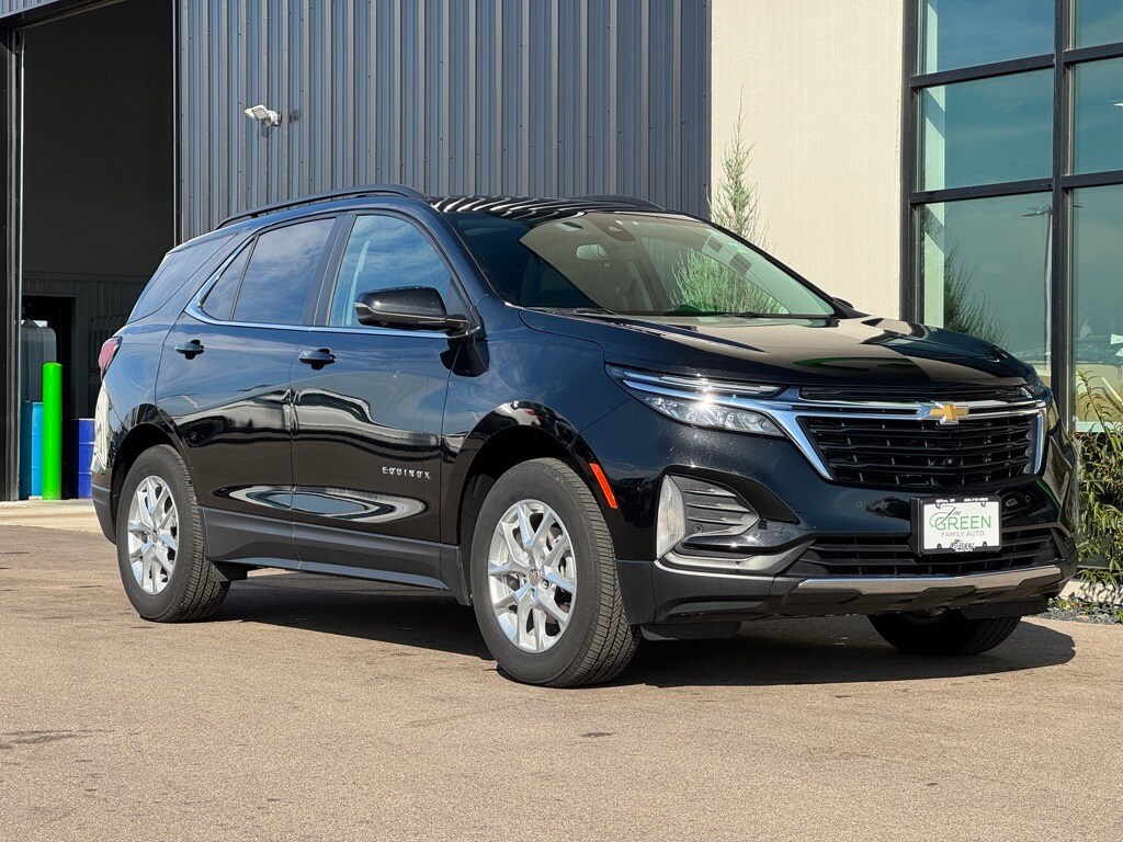 2024 Chevrolet Equinox photo 4