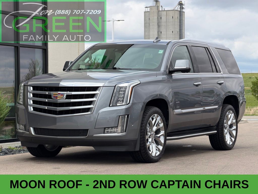 Gray 2018 Cadillac Escalade Luxury 4WD SUV / Crossover Four-Wheel Drive