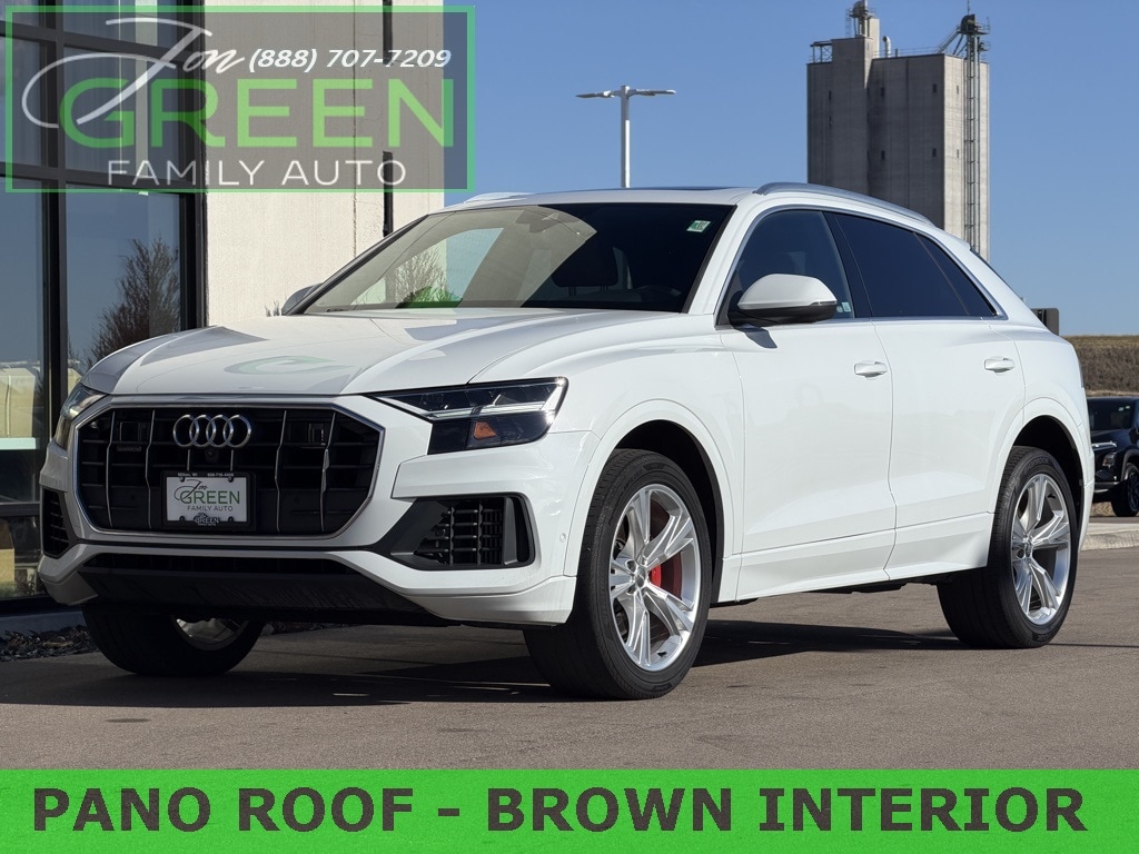 2019 Audi Q8 Premium Plus's photo