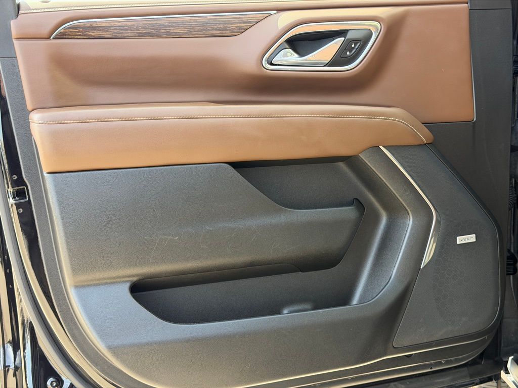 2023 Chevrolet Suburban High Country - Photo 22