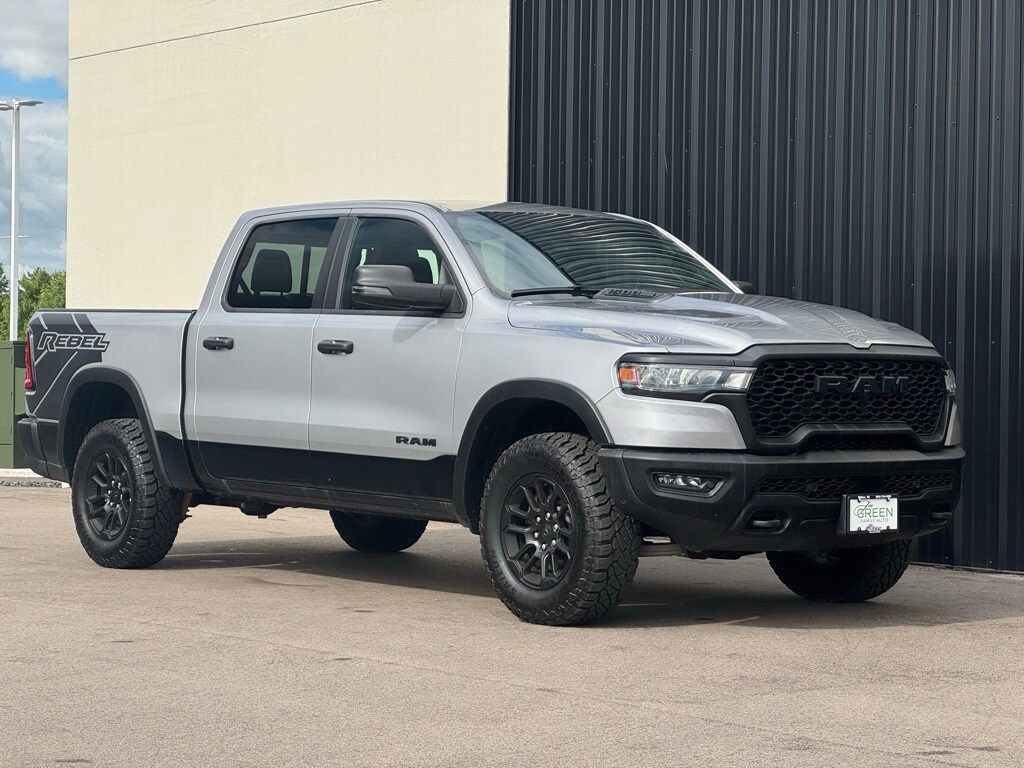 2025 Ram 1500 Rebel photo 4