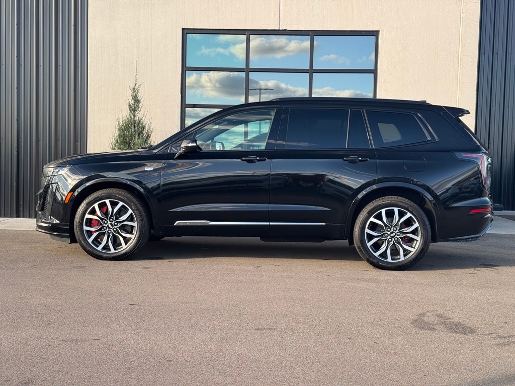 Used 2024 CADILLAC XT6 Sport SUV
