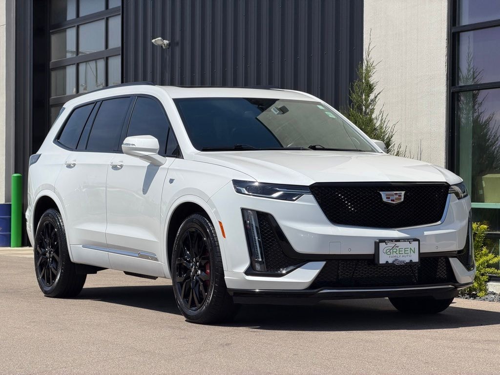 Used 2024 CADILLAC XT6 Sport SUV