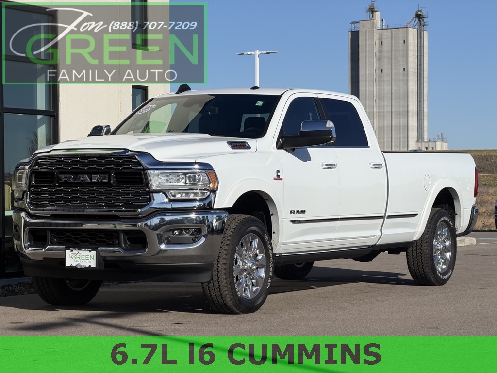 2022 RAM Ram 3500 Pickup Limited's photo