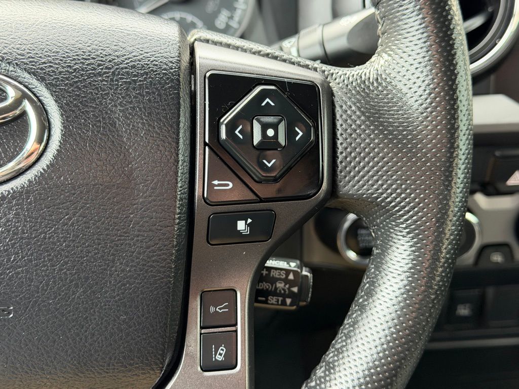 2022 Toyota Tacoma TRD Off Road - Photo 17