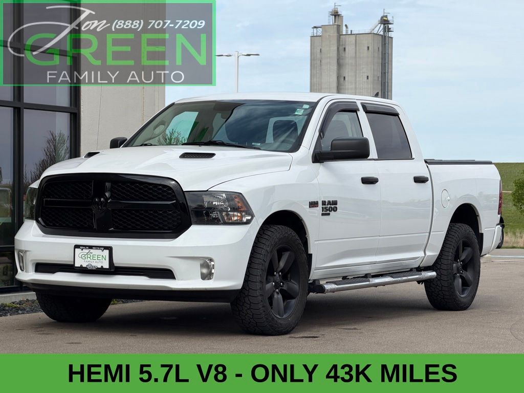 Bright White 2019 RAM 1500 Classic Express Crew Cab 4WD Pickup Truck Four-Wheel Drive 8-Speed Automatic