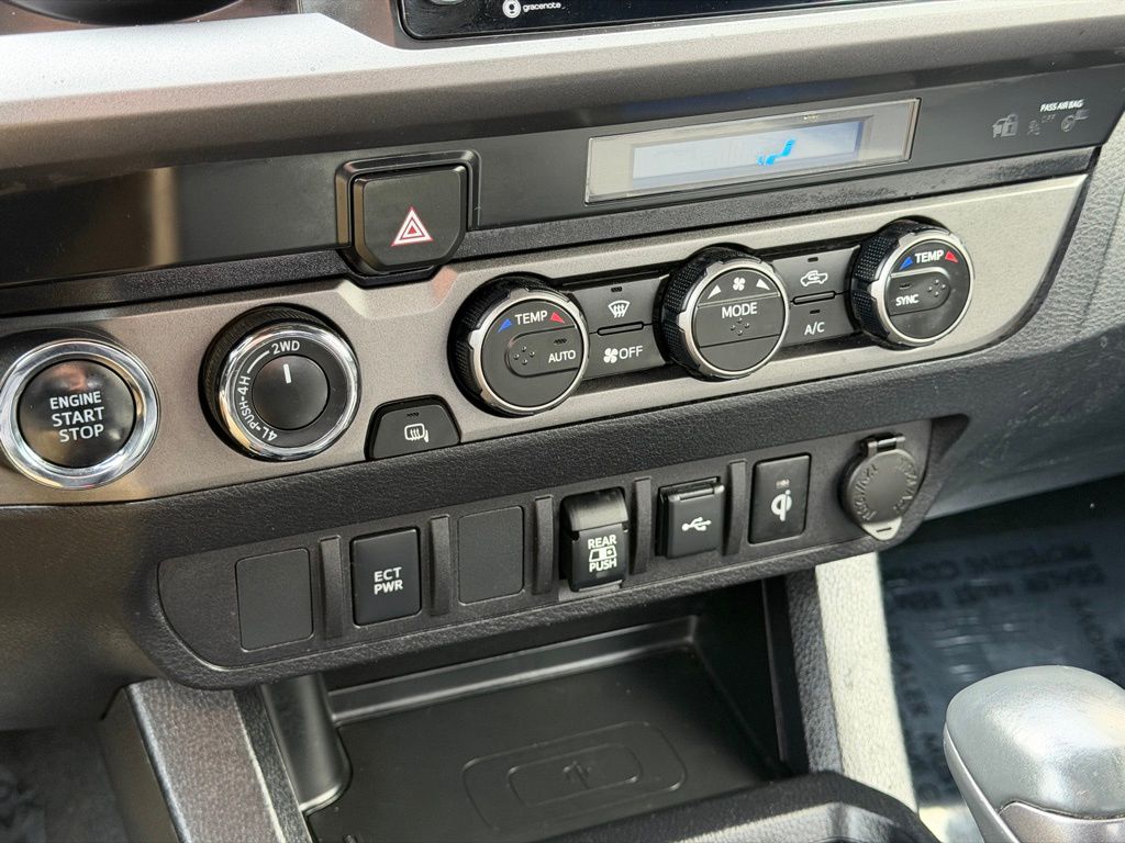 2022 Toyota Tacoma TRD Off Road - Photo 12