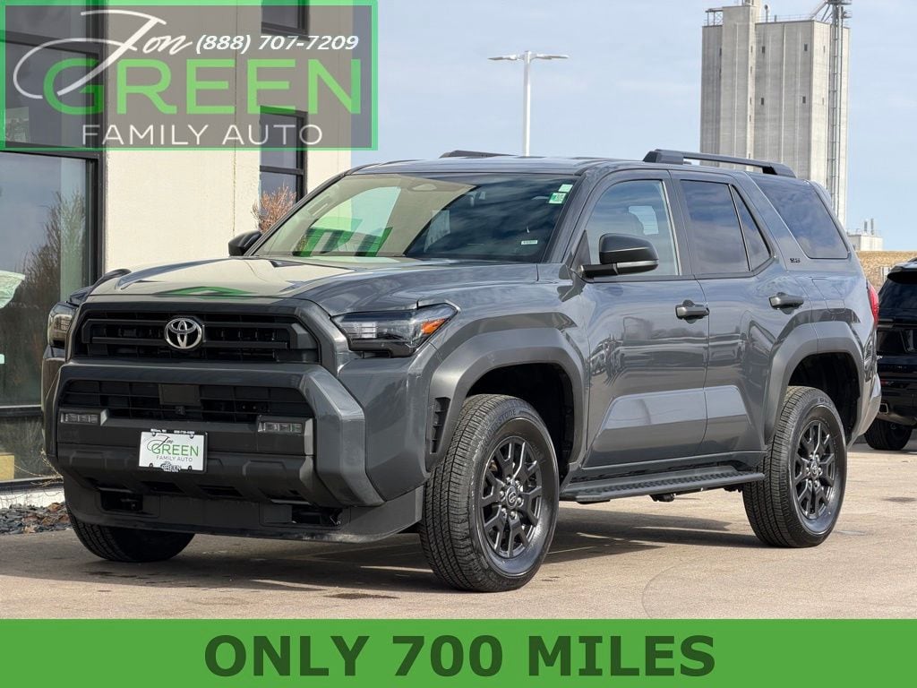 2025 Toyota 4Runner SR5 4WD