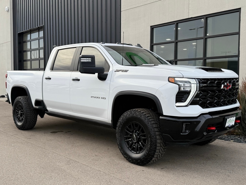 Used 2025 Chevrolet Silverado 2500 HD ZR2 Truck Crew Cab