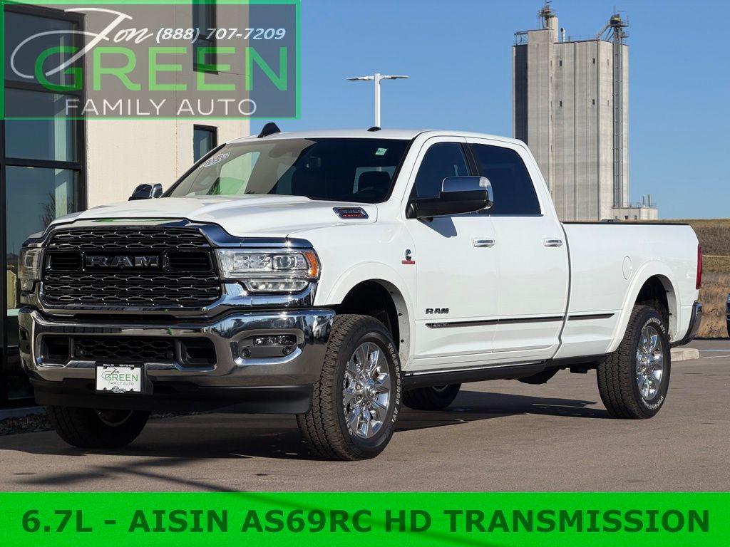 2022 RAM 3500 Limited Crew Cab LB 4WD