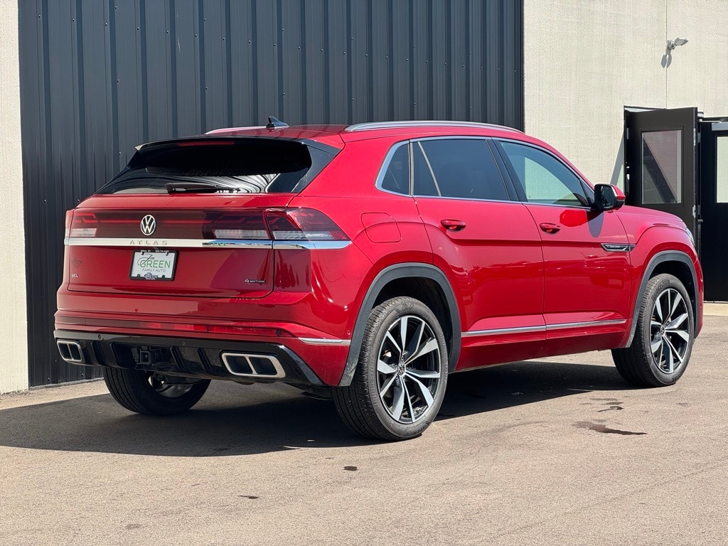 Used 2025 Volkswagen Atlas Cross Sport 2.0T SEL Premium R-Line SUV