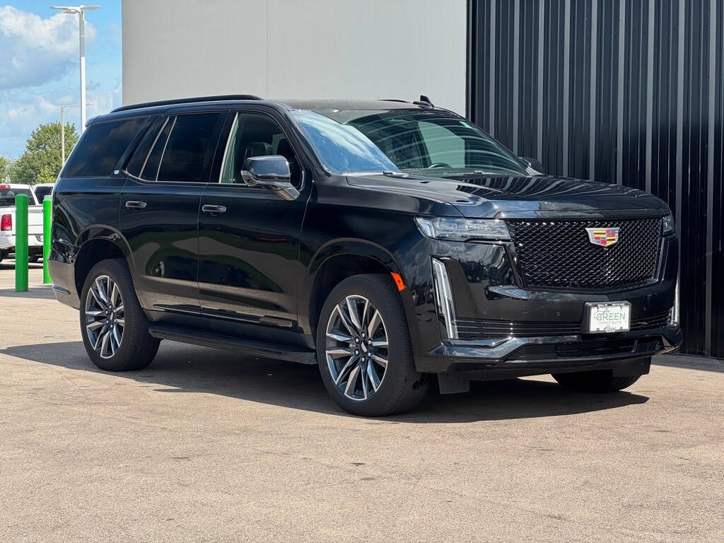 2023 Cadillac Escalade Sport photo 3