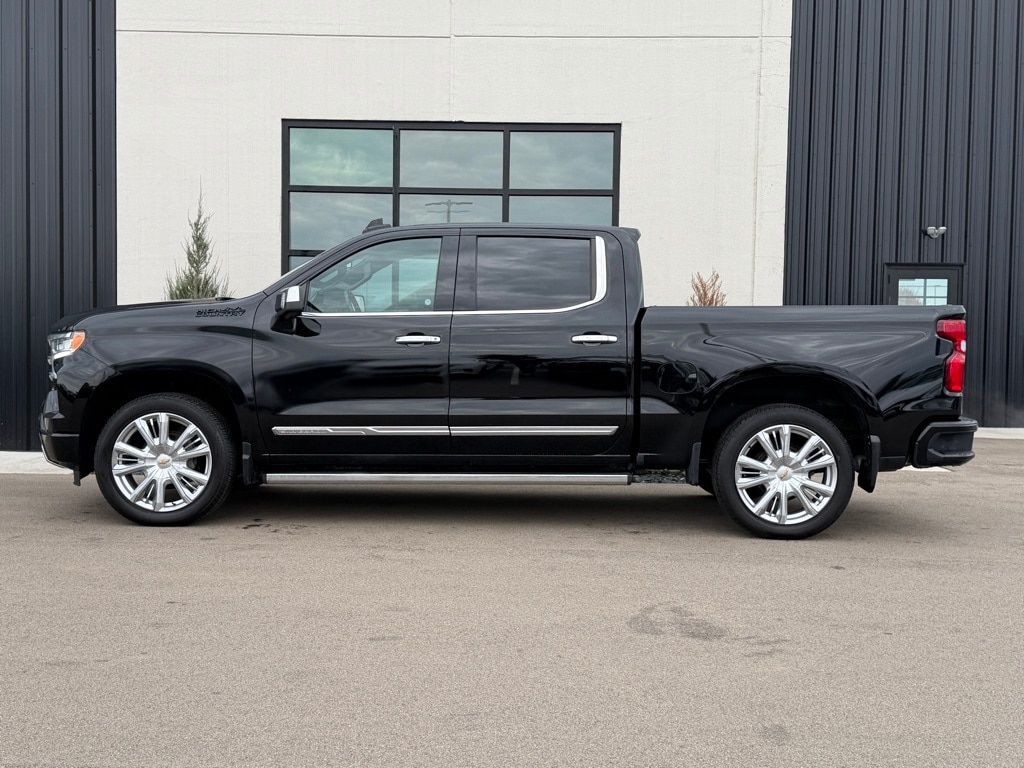 Used 2023 Chevrolet Silverado 1500 High Country Truck Crew Cab