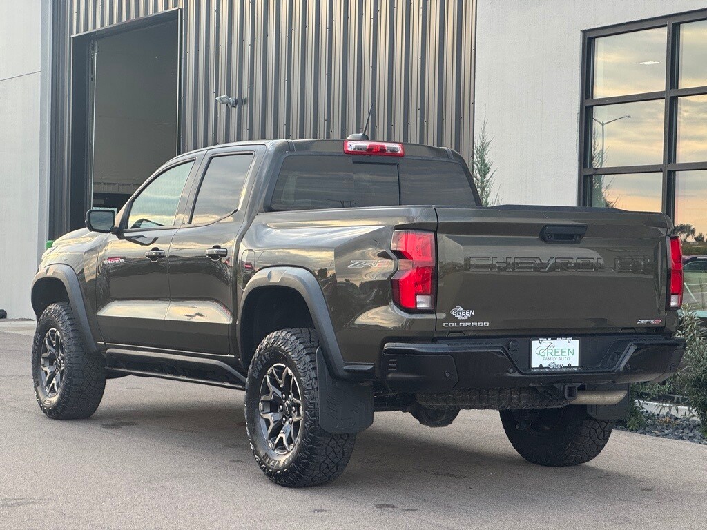2024 Chevrolet Colorado ZR2 photo 3