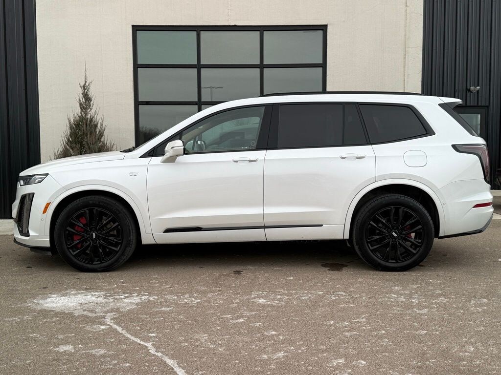 Used 2024 CADILLAC XT6 Sport SUV