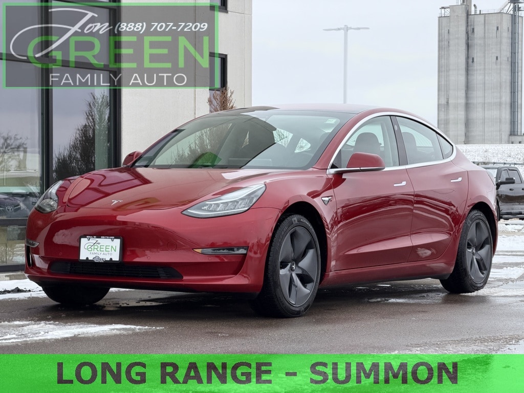 2018 Tesla Model 3 Base's photo