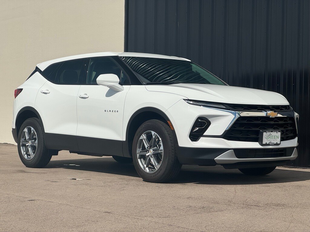 2024 Chevrolet Blazer 2LT photo 4