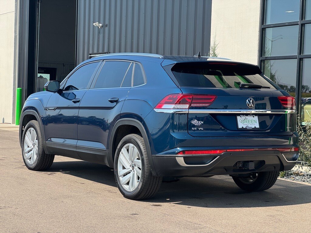 2023 Volkswagen Atlas Cross Sport V6 SE Technology photo 3