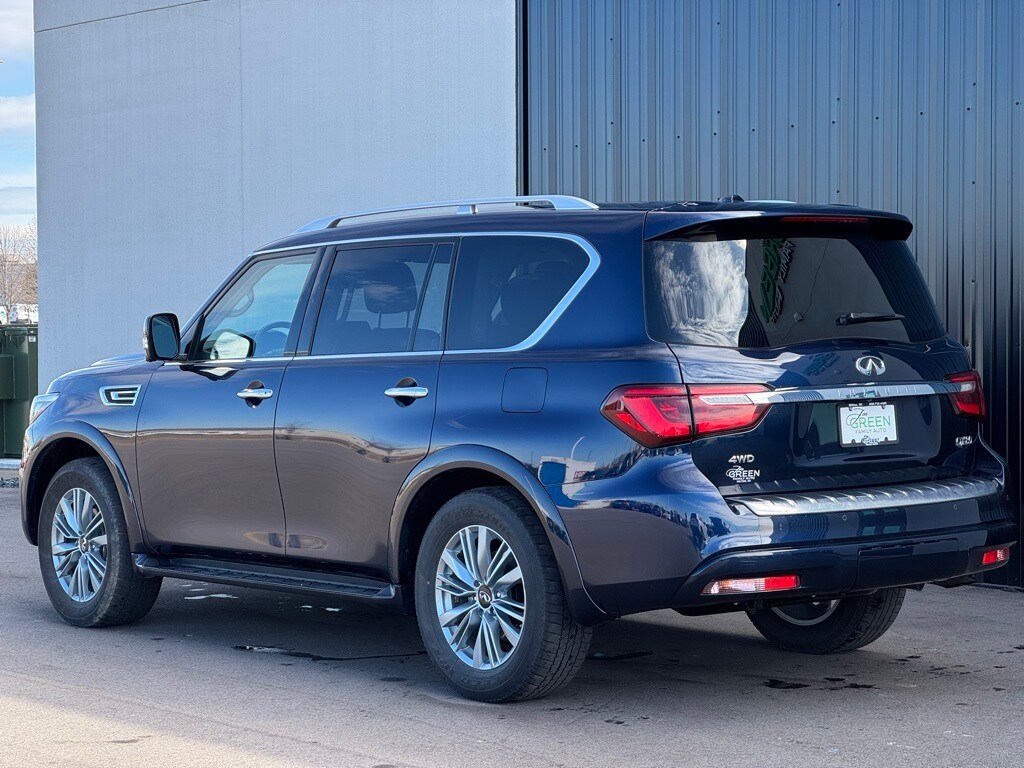 2024 Infiniti QX80 Luxe photo 3