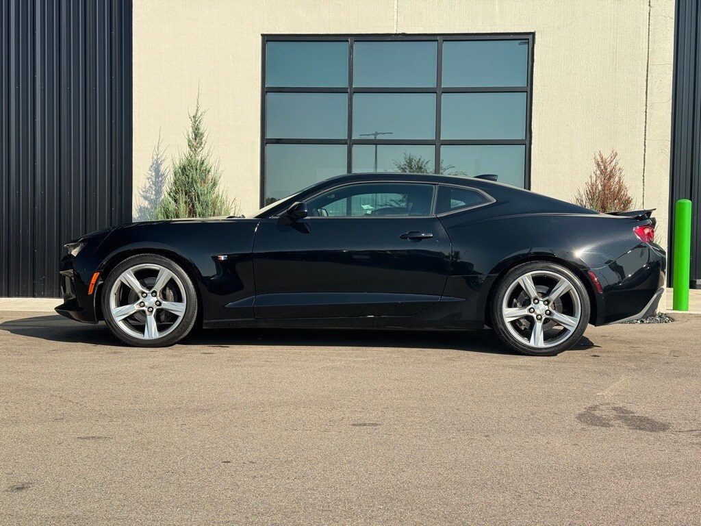 2018 Chevrolet Camaro 1SS photo 2