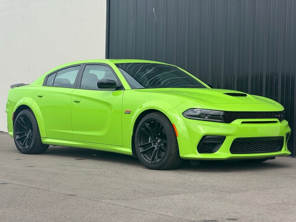 2023 Dodge Charger Scat Pack photo 3