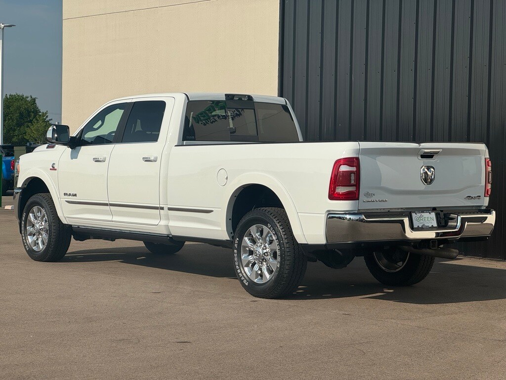 2022 Ram 3500 Limited photo 3