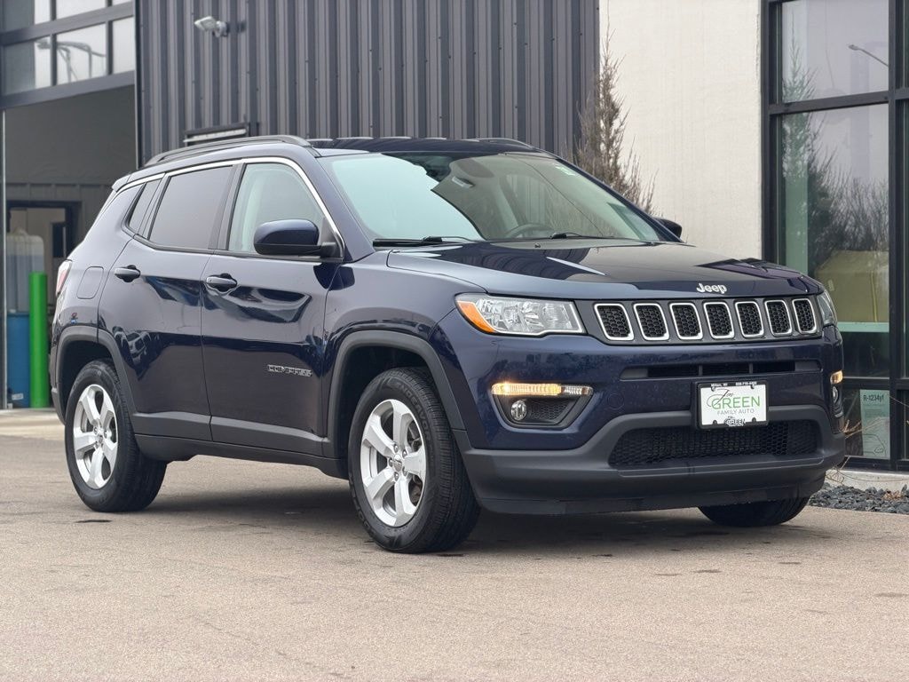 Used 2018 Jeep Compass Latitude FWD SUV