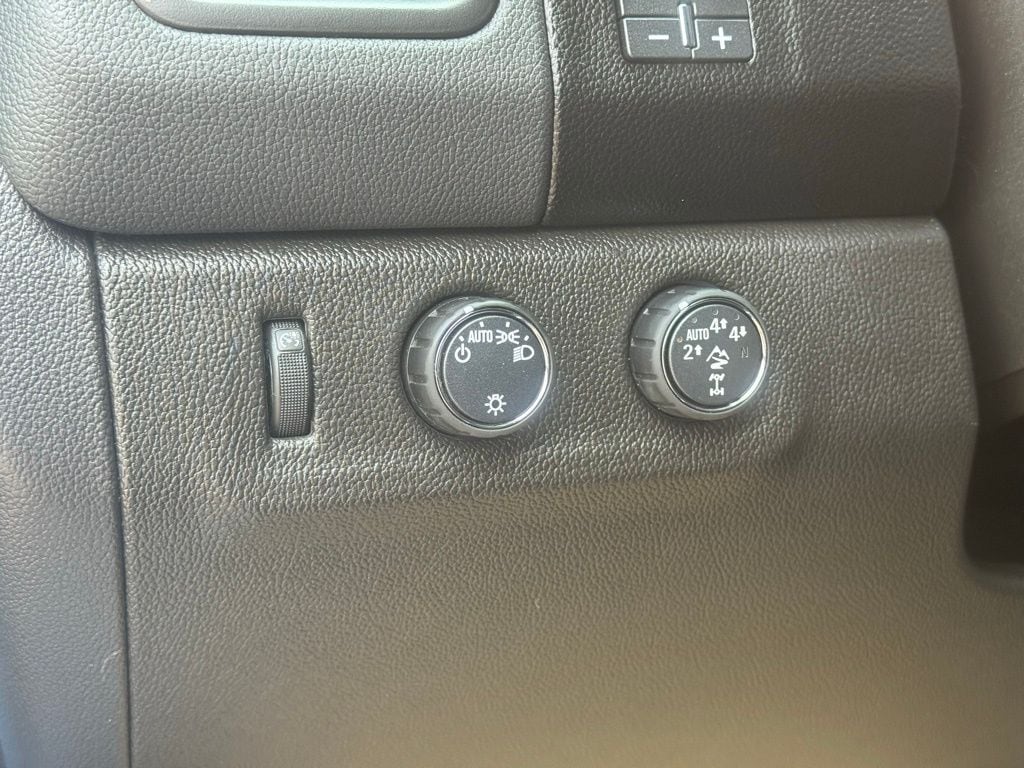 2022 Chevrolet Colorado ZR2 - Photo 24