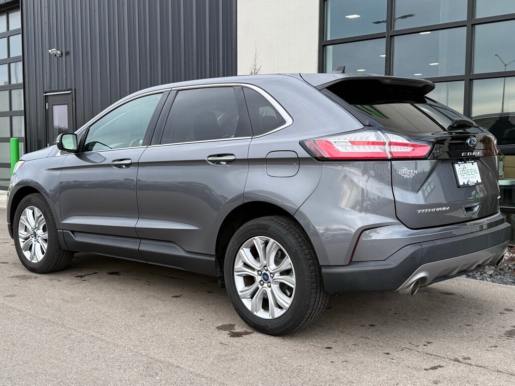 2022 Ford Edge Titanium photo 4