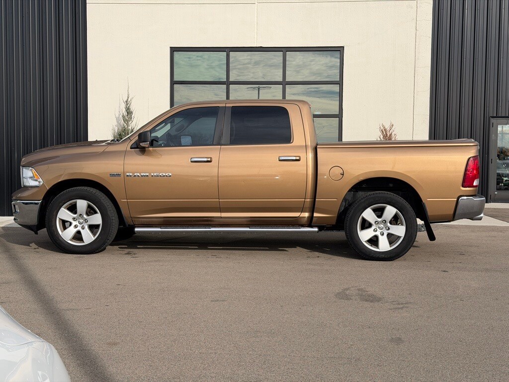 2011 Ram 1500 Big Horn photo 2