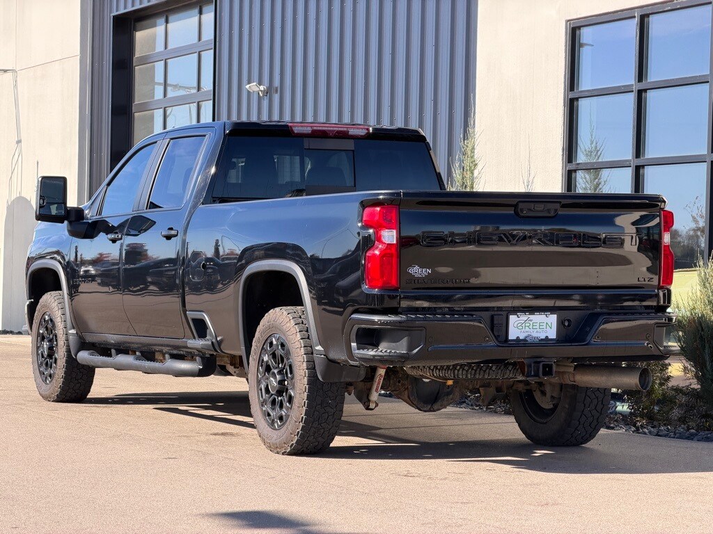 2022 Chevrolet Silverado 2500HD LTZ photo 3
