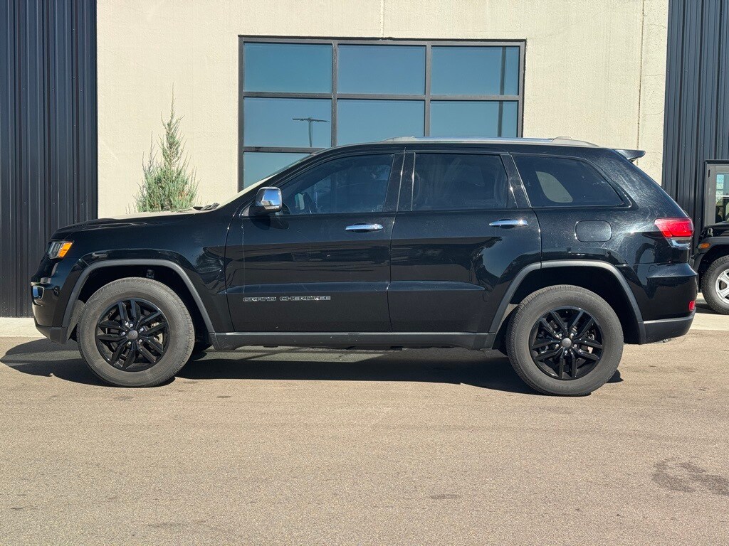 2021 Jeep Grand Cherokee Limited photo 2