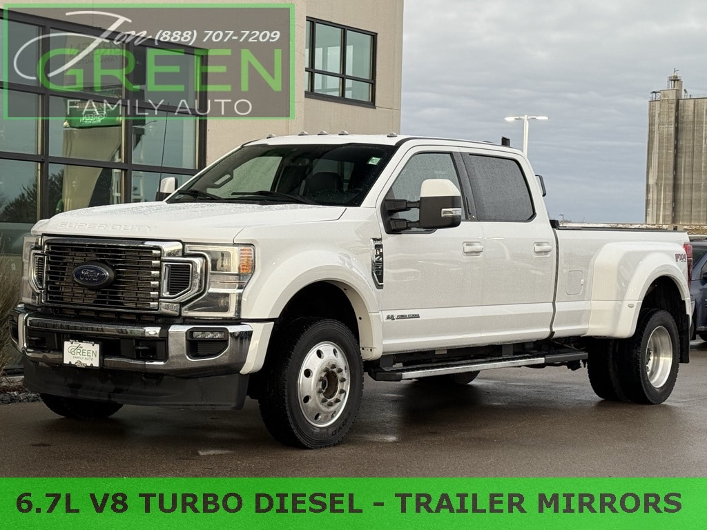 2022 Ford F-450 Super Duty Lariat's photo