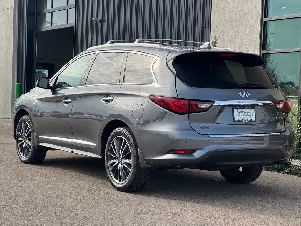 2019 Infiniti QX60 Luxe photo 2