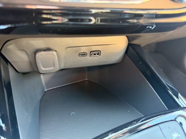 2026 Chevrolet Trax RS - Photo 25