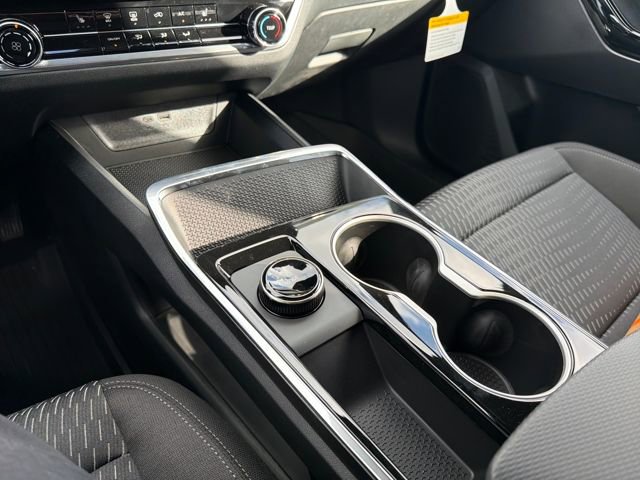 2026 Chevrolet Equinox LT - Photo 31
