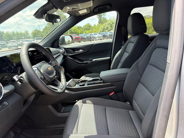 2027 Chevrolet Equinox LT - Photo 18