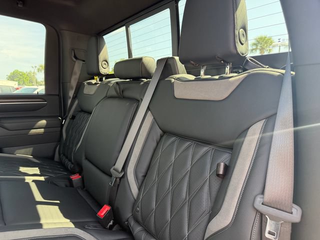 2026 Chevrolet Silverado 3500 HD High Country - Photo 25