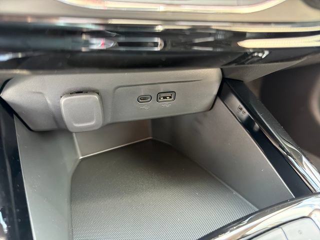 2026 Chevrolet Trax LT - Photo 29