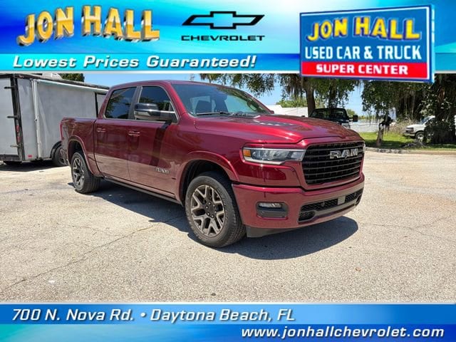 2025 RAM 1500 Laramie 4x4 Crew Cab 5'7's photo
