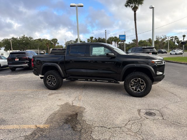 2026 Chevrolet Colorado ZR2 - Photo 14