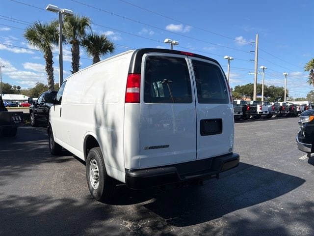 2024 Chevrolet Express Cargo Work Van - Photo 7
