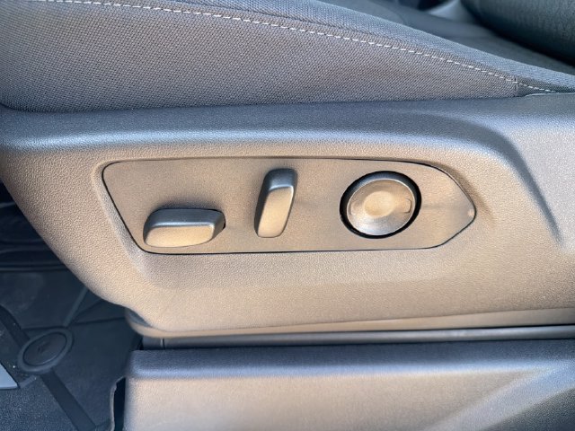 2026 Chevrolet Silverado 1500 LT - Photo 19